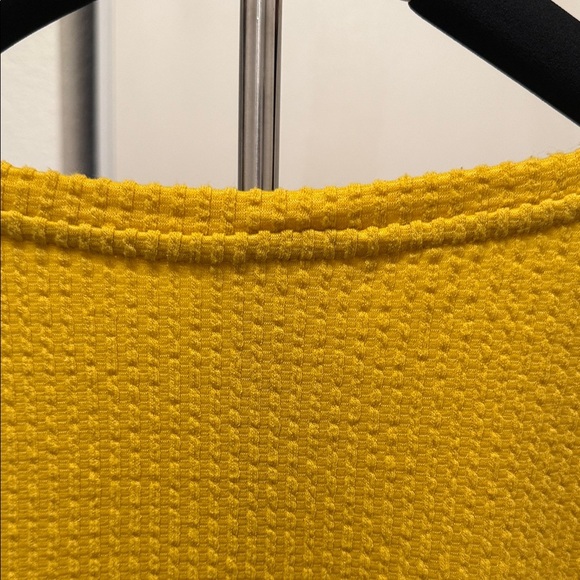 LC Lauren Conrad Mustard Textured Knit Top Sz XL Coastal Beach - Picture 8 of 9